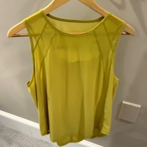 Lululemon top